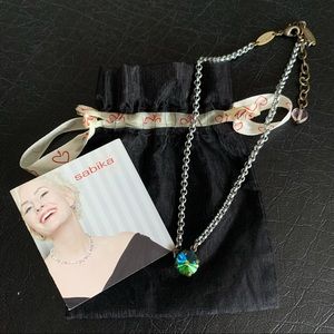 Sabika single stone necklace (green)